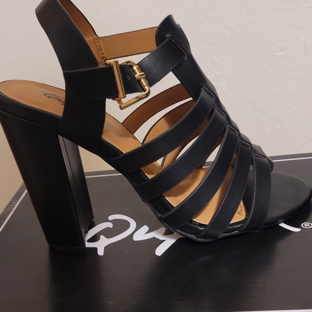 Qupid black sandal heels